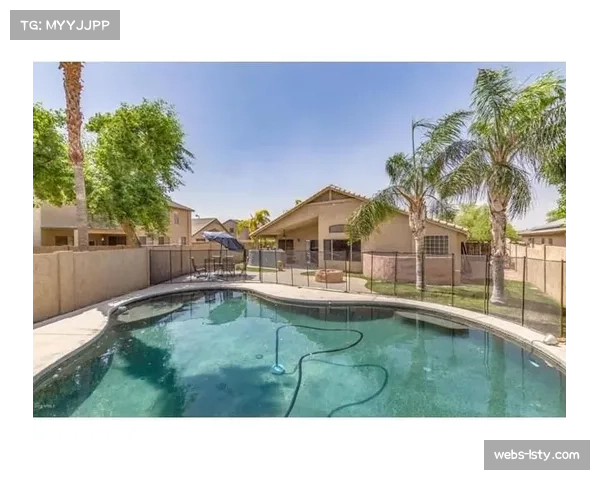 城市公共游泳馆比赛管理用房面积指标明确，甲级需830平方米